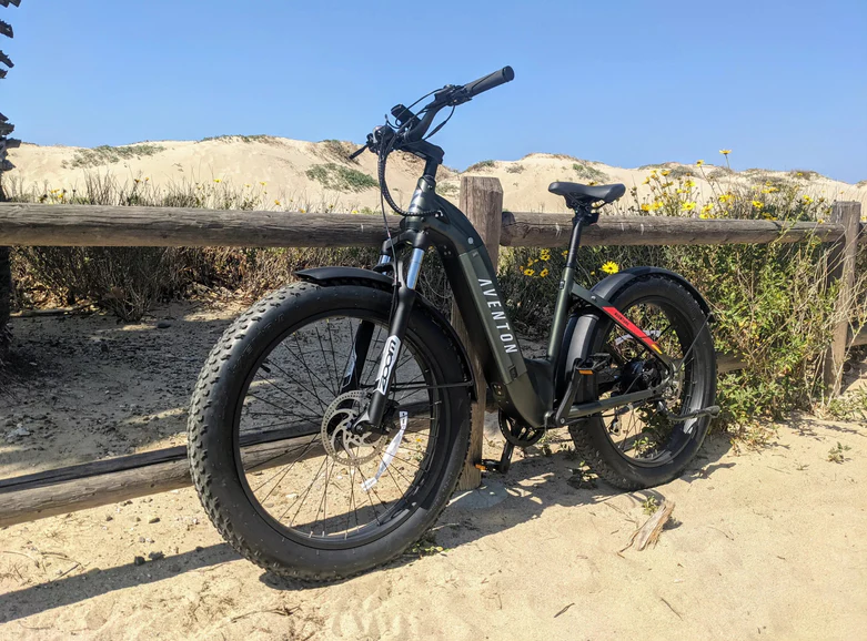 Aventon AVENTURE Step Through Fat Bike - Image 5